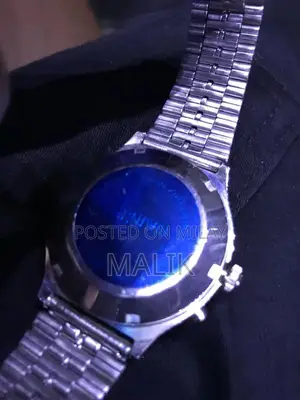 Vintage Cornavin Men's Mechanical Watch - Classic Swiss Timepiece