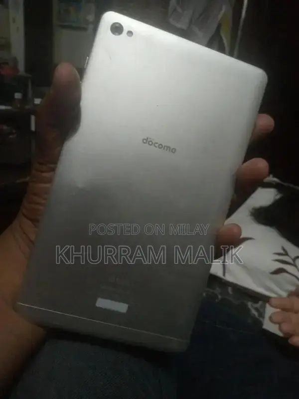 DOCOMO DTAB Tablet - Octa-Core Portable Device