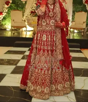 Elegant Reddish Maroon Bridal Dress with Complete Jewelry Set
