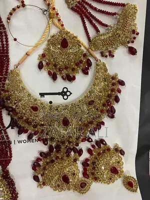 Elegant Reddish Maroon Bridal Dress with Complete Jewelry Set