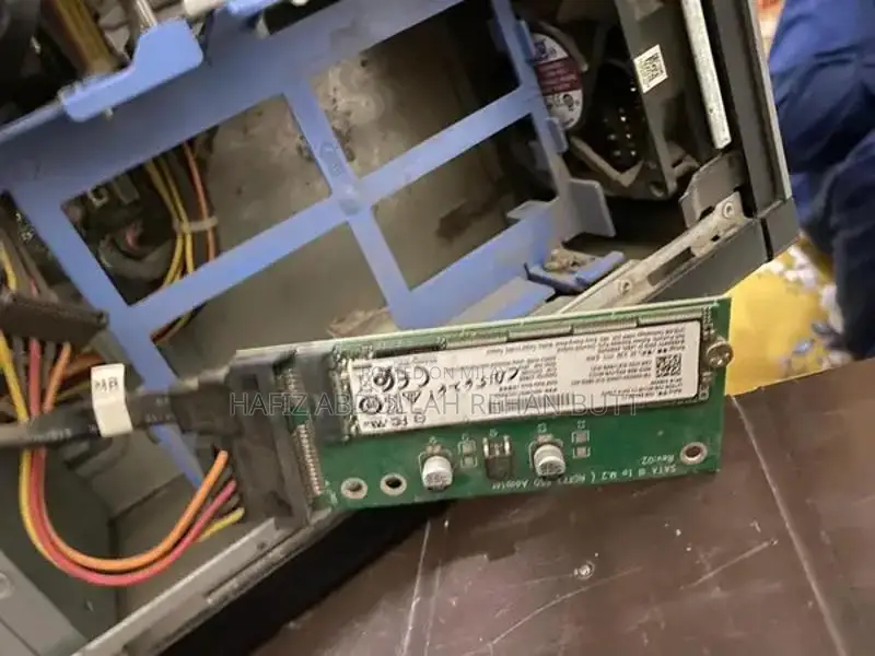 Dell CPU Laptop with HP Components, Windows 22H2