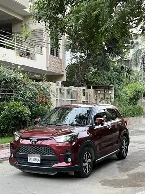 Photo - Toyota Raiz G Compact SUV with Excellent Condition