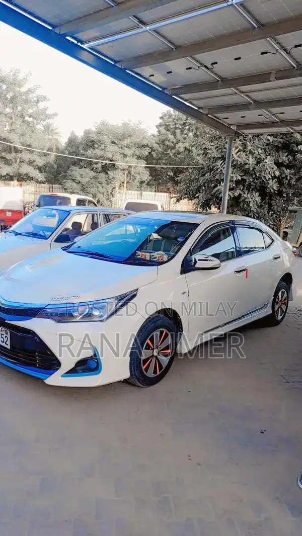 Modal Up Left Vehicle with Side Touch Technology