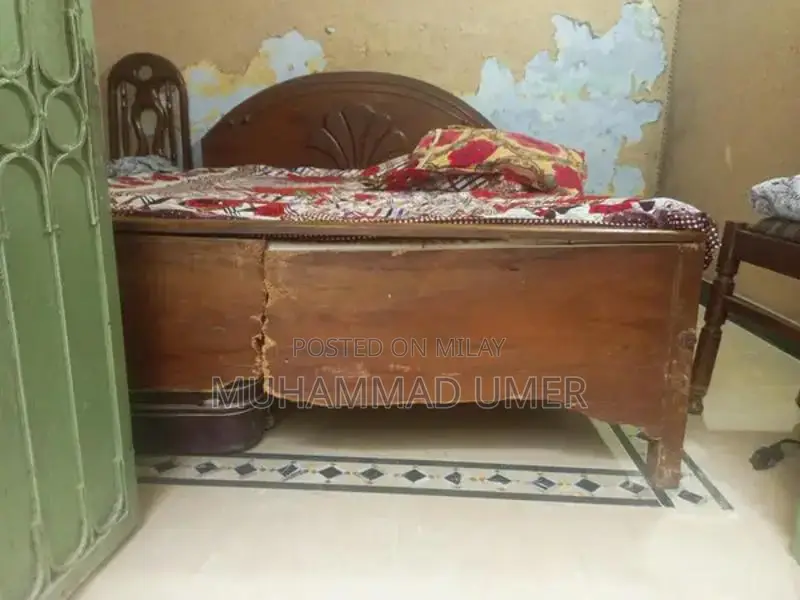 Used Double Bed with Minor Side Damage
