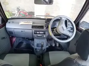 Suzuki Mehran Sedan - Doctor's Well-Maintained Vehicle with Dual Fuel