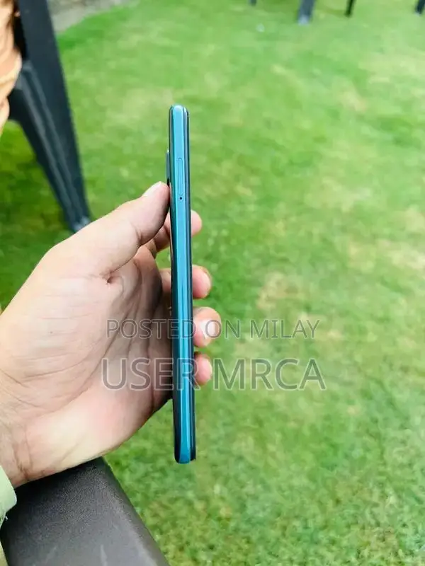 Powerful Gaming Smartphone with Large Battery