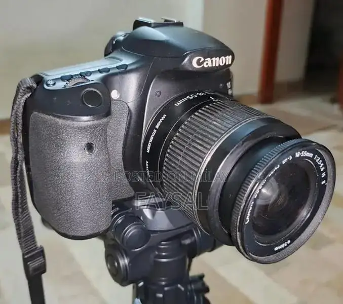 Canon 60D DSLR Camera Kit with 18-55mm Lens and Accessories