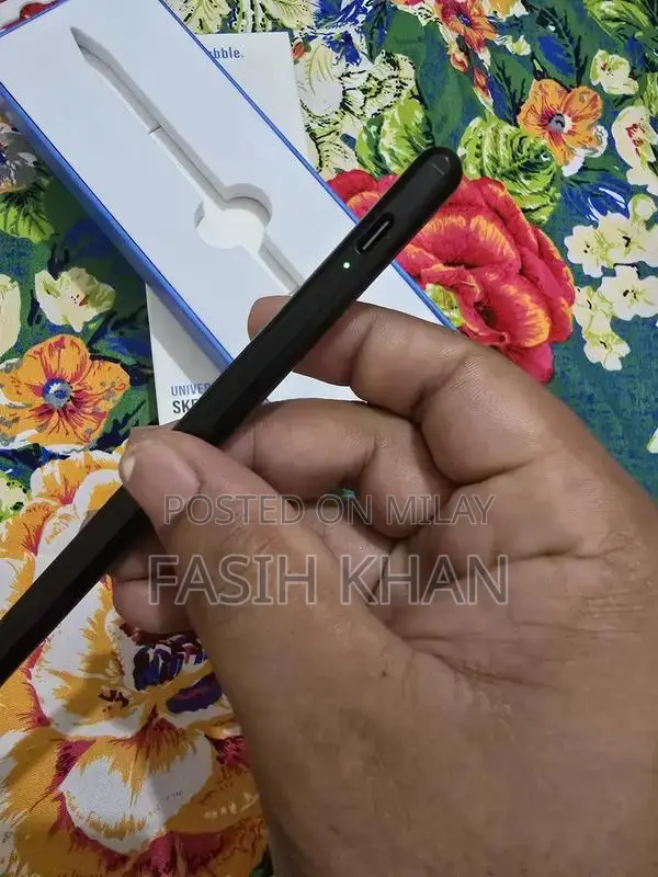 Universal Touchscreen Stylus Pen for Mobile Devices