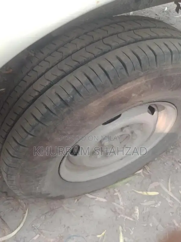 Mazda Hiace Van Commercial Vehicle 16-Seater