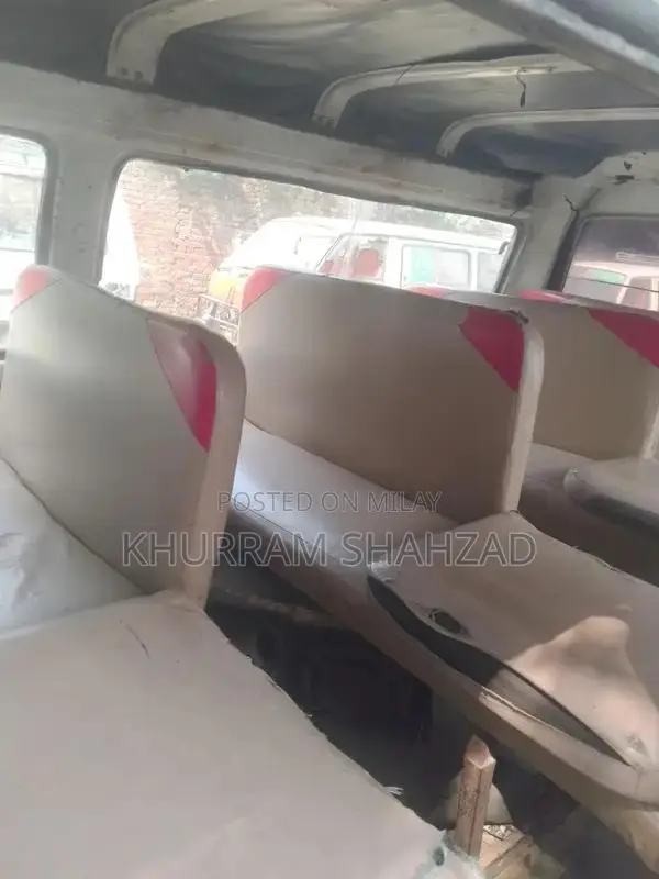 Mazda Hiace Van Commercial Vehicle 16-Seater