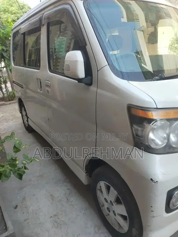 Daihatsu Atrai Wagon - Well-Maintained 2014 Compact MPV