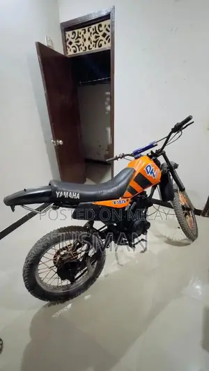 Photo - 1982 Enduro 125cc Japanese Trail Motorcycle