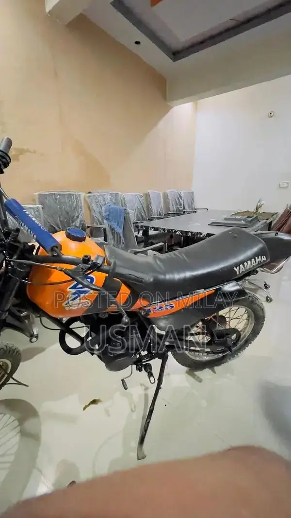 1982 Enduro 125cc Japanese Trail Motorcycle