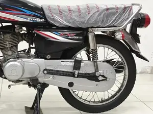 Honda CG-125 Motorcycle 2014 Model
