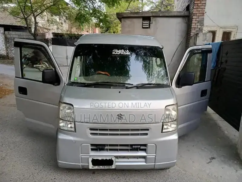 Suzuki Every Compact Family Van - Clean Interior, Well-Maintained