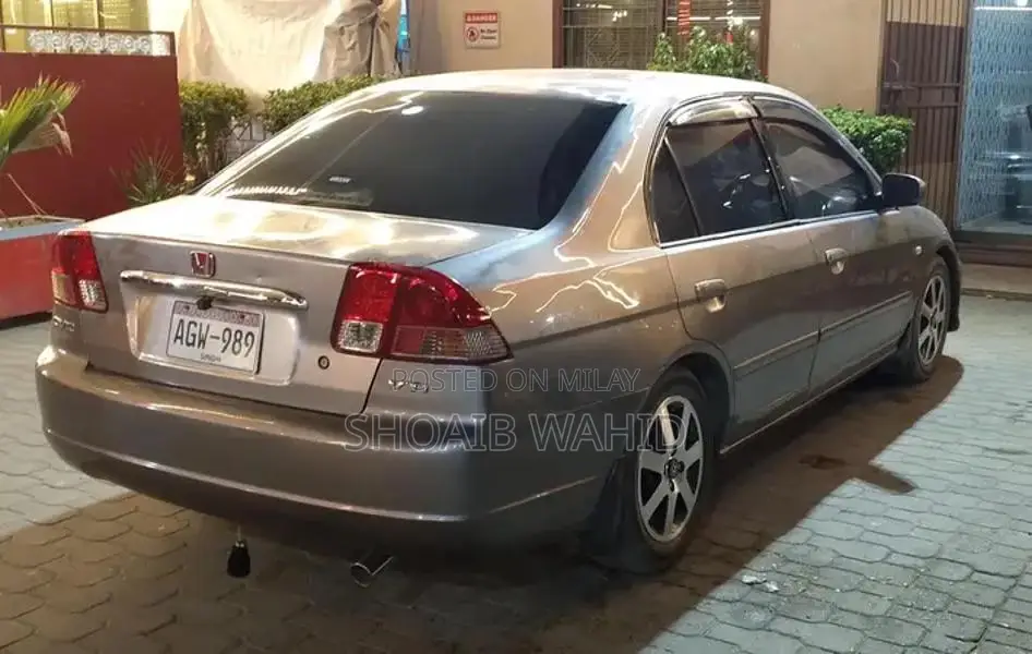 Honda Civic VTI 2004 Automatic Sedan with Premium Features