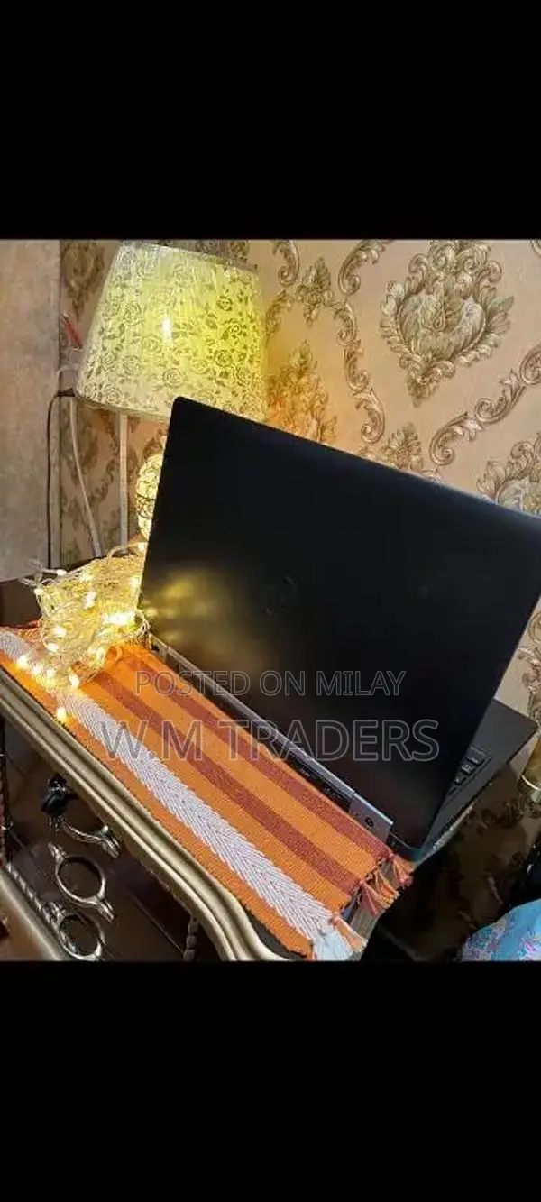 Dell Latitude 5580 Business Laptop Core i5 6th Gen