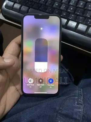 Blue 128GB Smartphone with Water Resistance