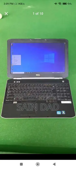 Photo - Dell Latitude 5520 Business Laptop - Core i5, 4GB RAM