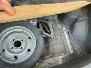 Photo - Suzuki Cultus 2007 Manual Transmission Non-EFI Sedan