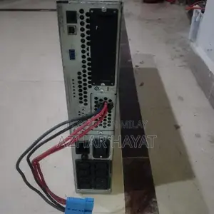 APC Uninterruptible Power Supply (UPS) - Home/Office Backup