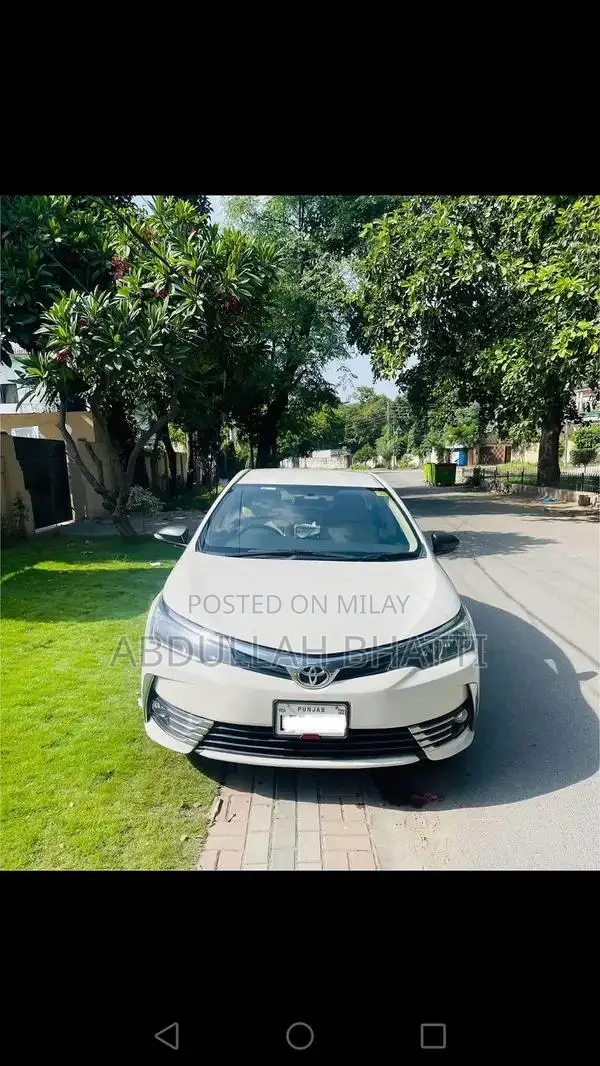 Toyota Corolla GLI 1.3 Manual Sedan - Low Mileage Sedan