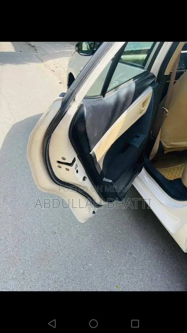 Toyota Corolla GLI 1.3 Manual Sedan - Low Mileage Sedan