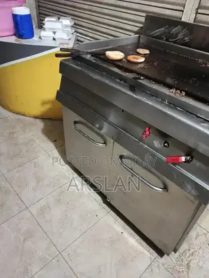 Photo - Commercial Hot Plate for Professional Cooking