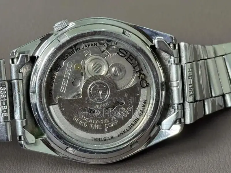 Seiko 5 Automatic Men's Stainless Steel Watch with Radion Dial - Japan