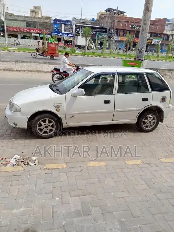 Cultus Sedan Compact Car Model 2006 Reliable Family Vehicle