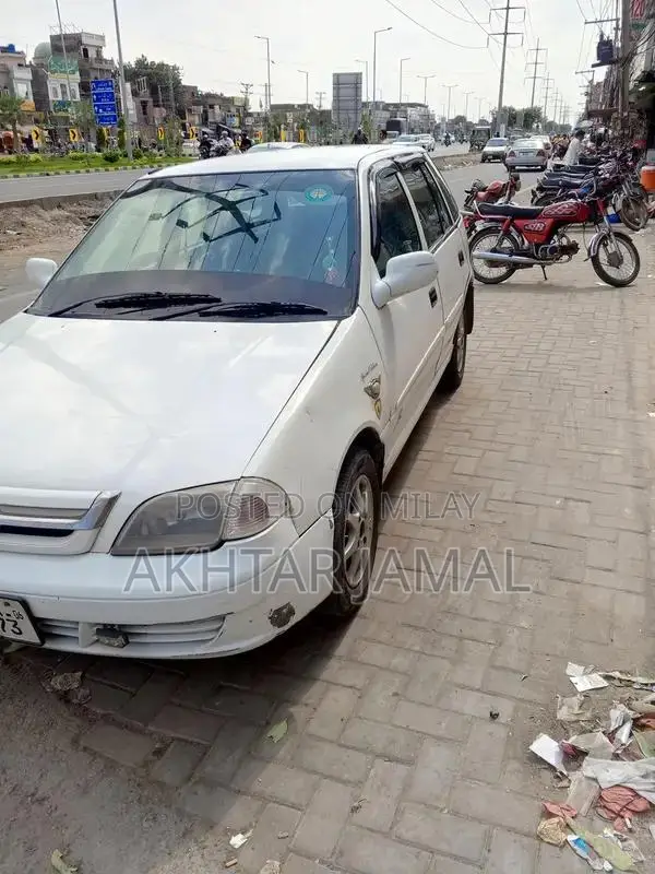 Cultus Sedan Compact Car Model 2006 Reliable Family Vehicle