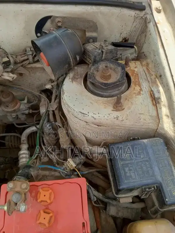 Cultus Sedan Compact Car Model 2006 Reliable Family Vehicle