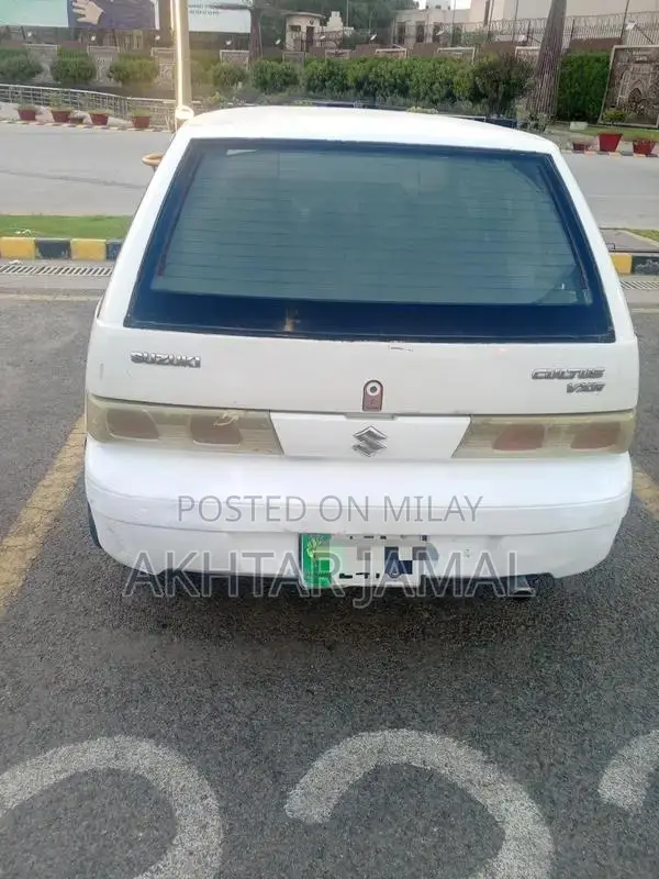 Cultus Sedan Compact Car Model 2006 Reliable Family Vehicle