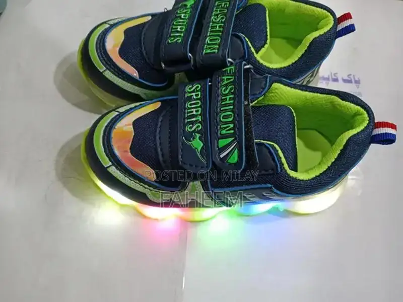 Kids Light-Up Comfortable Walking Shoes for Boys