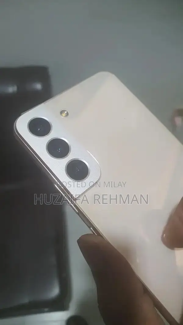 Samsung Galaxy S22 Smartphone - 8GB RAM, 128GB Storage, Latest Android