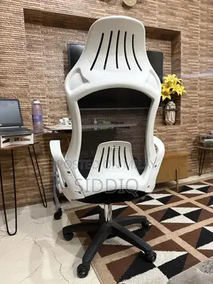 Photo - Comfortable Ergonomic Computer Chair in Good Condition