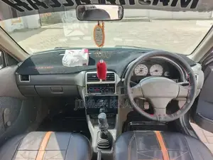 2008 Suzuki Cultus Compact Car with Sound System