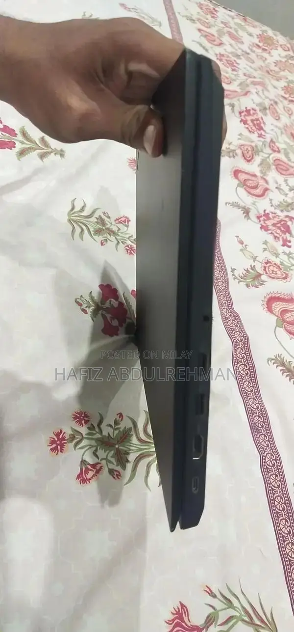 Lenovo ThinkPad E490 Business Laptop - 8th Gen Core i5