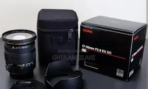 Canon 250D DSLR Camera with Sigma 17-50mm Lens Kit
