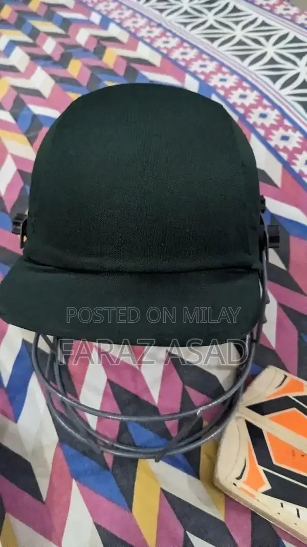 Junior Cricket Kit for Beginners Ages 12-14