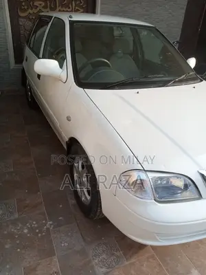 Photo - Suzuki VX 2017 White