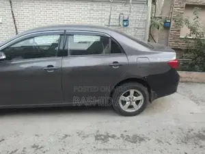 Toyota Corolla XLI Sedan 2010 Model