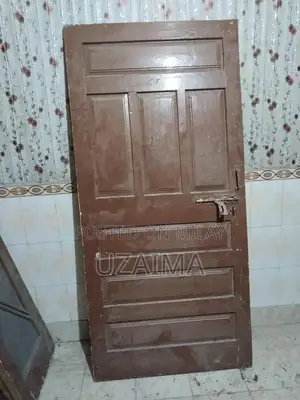 Photo - Wooden 4-Door Set with Multiple Size Options