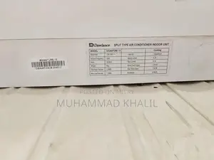 Compact Humidifier with Multiple Advanced Features