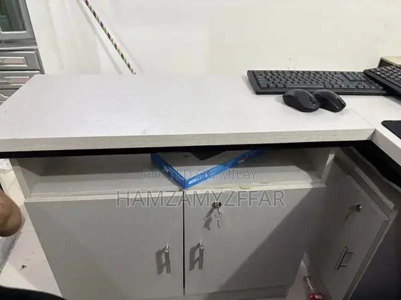 Gaming Table with Extra Features