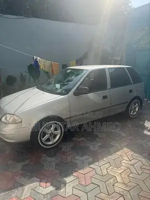 Photo - Suzuki Cultus 2006 Sedan - Well-Maintained Imported Vehicle