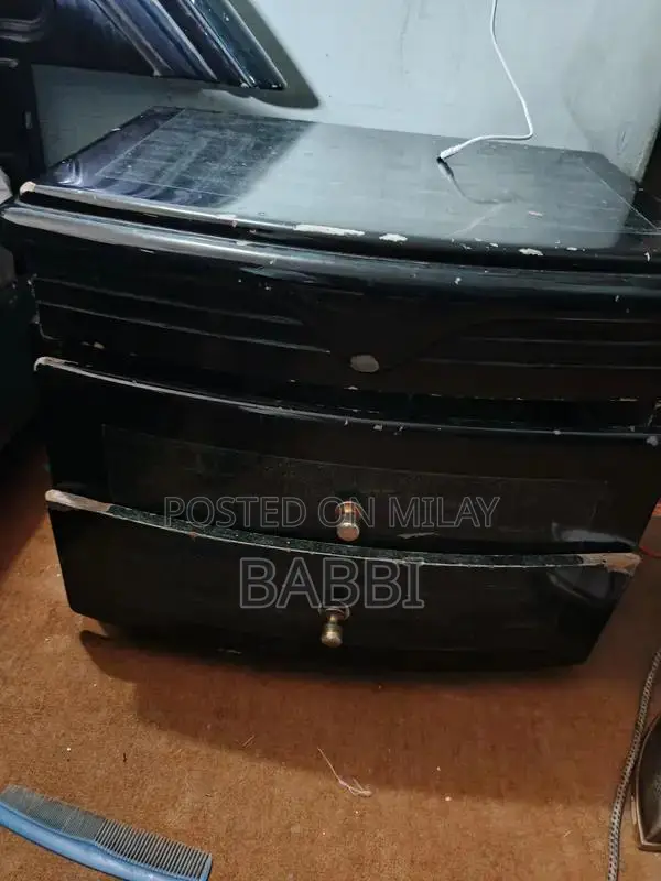 King Size Wooden Bed with Storage Cupboard and Showcase