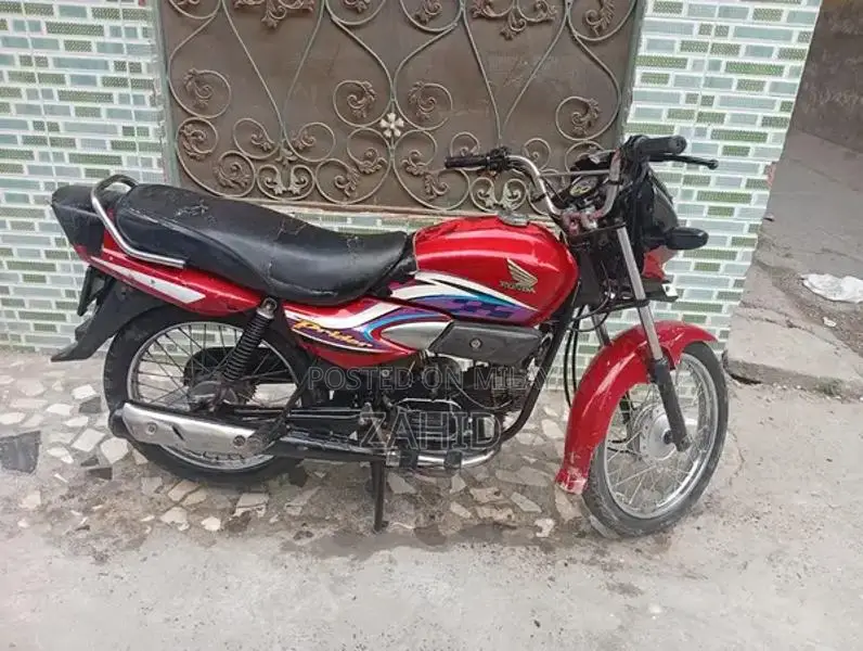 Honda Pridor 2015 Motorcycle Excellent Condition