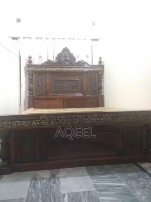 Chinioti Wooden King Size Bed with Side Tables