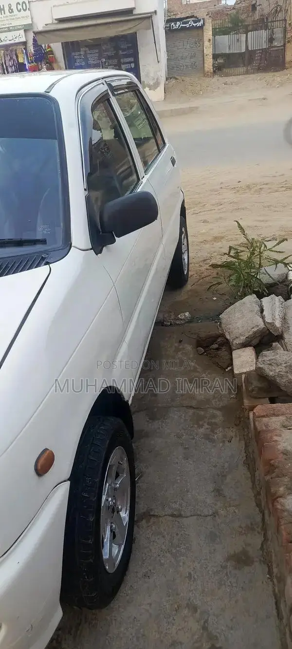 Well-Maintained Used Car with Good Fuel Efficiency